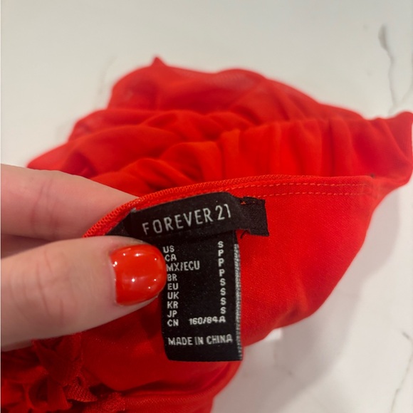 Forever 21 Scarlet Ruched Tube Top SMALL - Picture 3 of 3